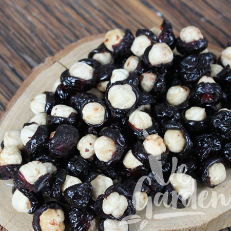 Вишня с фундуком купить